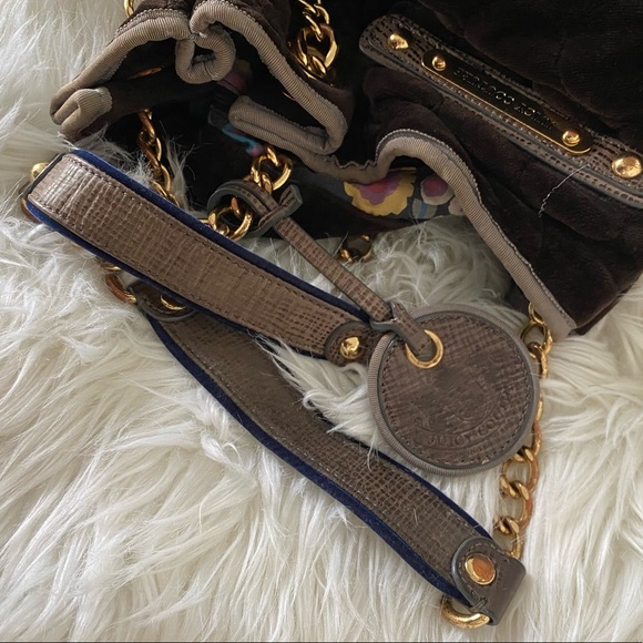 ♥️Preloved♥️ Juicy Couture Black Velour Hobo Tote Bag with Gold Hardware - Picture 5 of 10